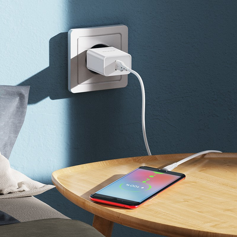 Įkroviklis Borofone BN5 QC 3.0 18W + microUSB, baltas