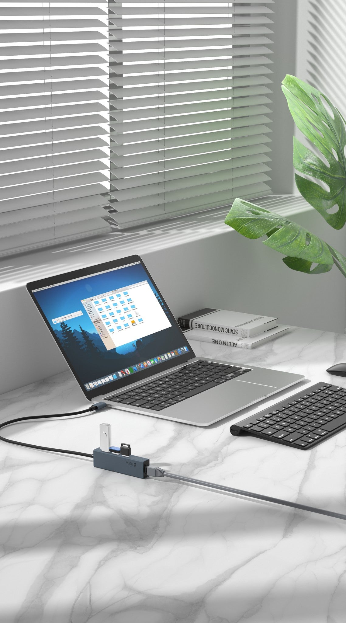 USB šakotuvas Devia Leopard iš Type-C į USB 3.1 + USB3.0*4 pilkas