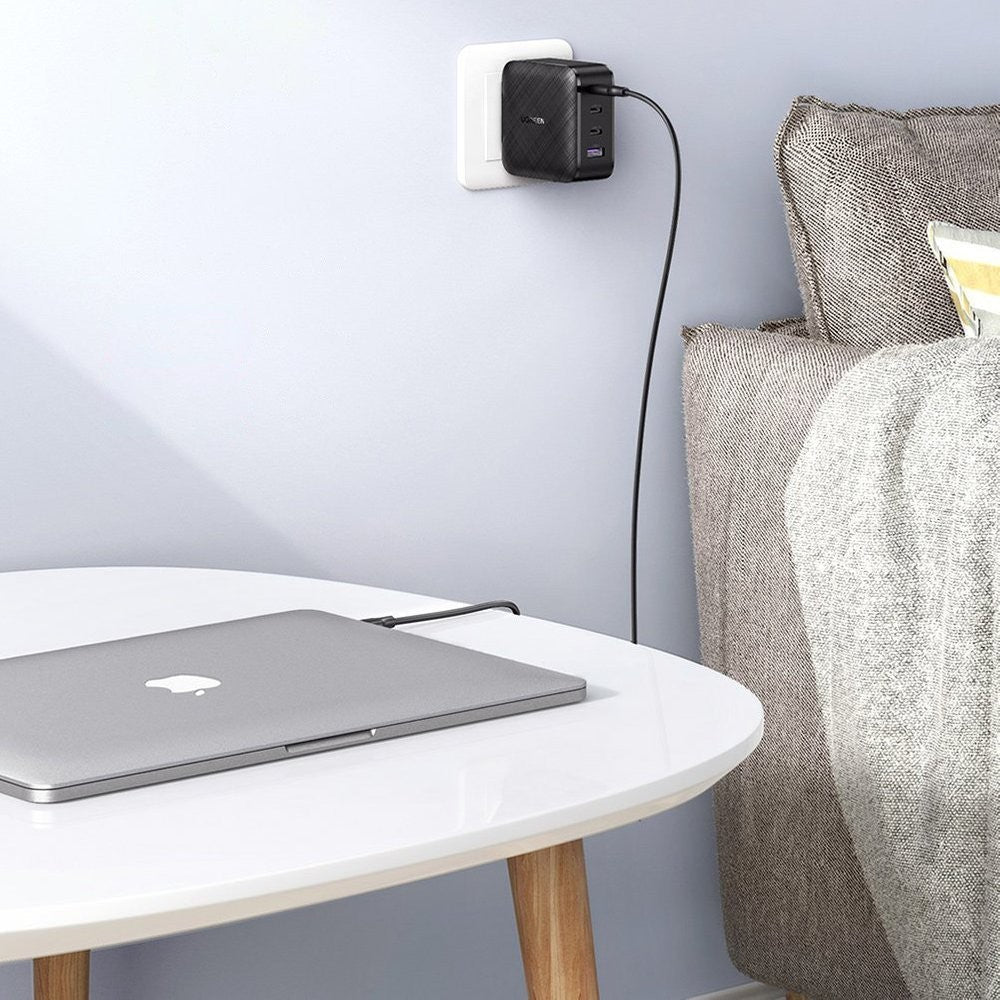 Įkroviklis Ugreen CD224 GaN 3xUSB-C/USB-A 65W juodas