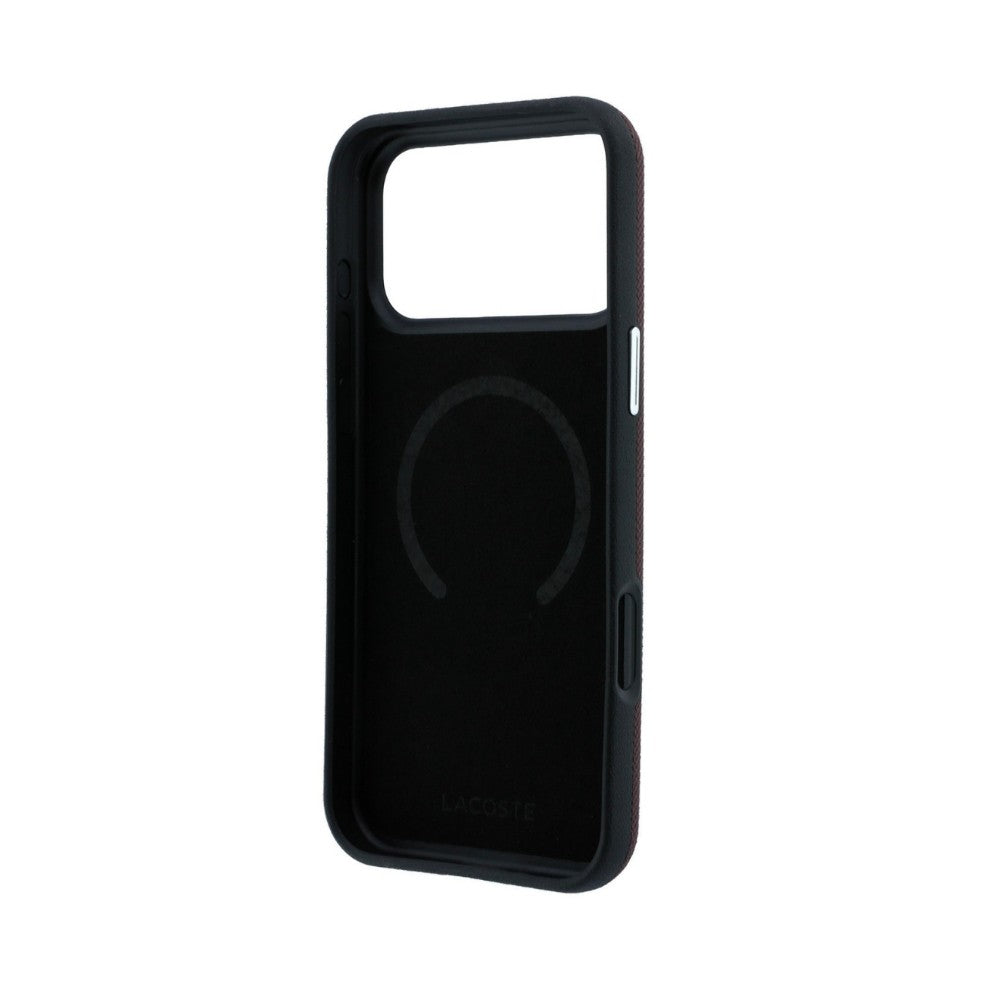 Dėklas Lacoste PVC Petit Pique Semi Wrap Embossed MagSafe Apple iPhone 18 Pro tamsiai raudonas